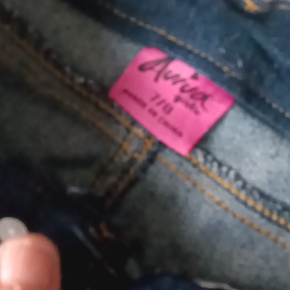 Aviva Girls Stretch Capris - Picture 3 of 3